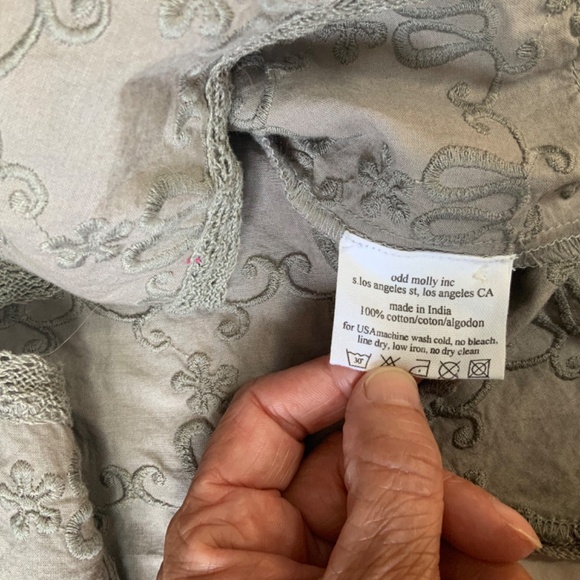 Embroidered and Embellished Tunic Blouse by Odd Molly size small - Picture 12 of 15